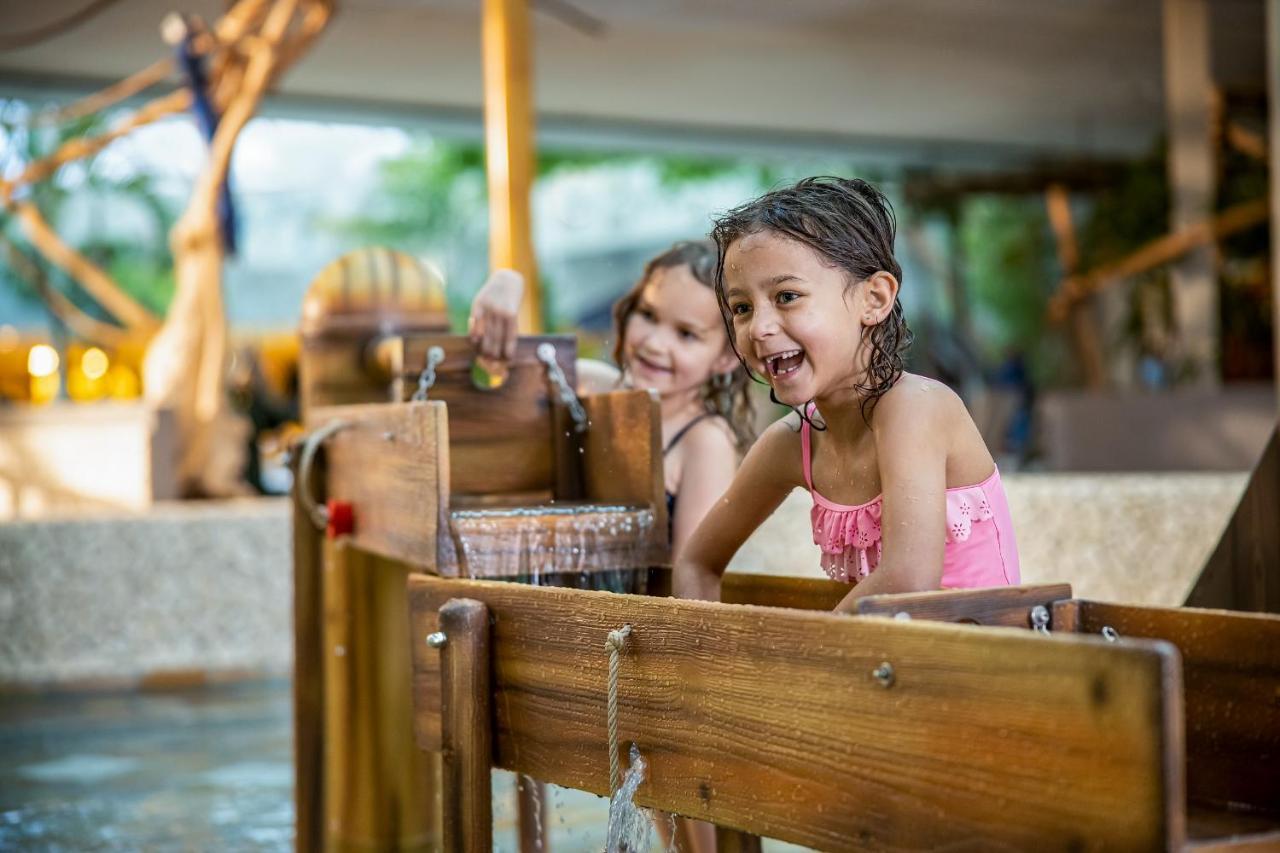 Beachhotel Zandvoort By Center Parcs Bagian luar foto