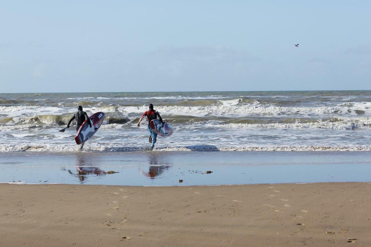 Beachhotel Zandvoort By Center Parcs Bagian luar foto